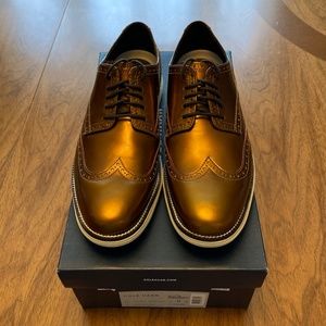 Men's Cole Haan Original Grand Wing Tip Shoes Size 9M in Copper/Ivory  BRAND NEW